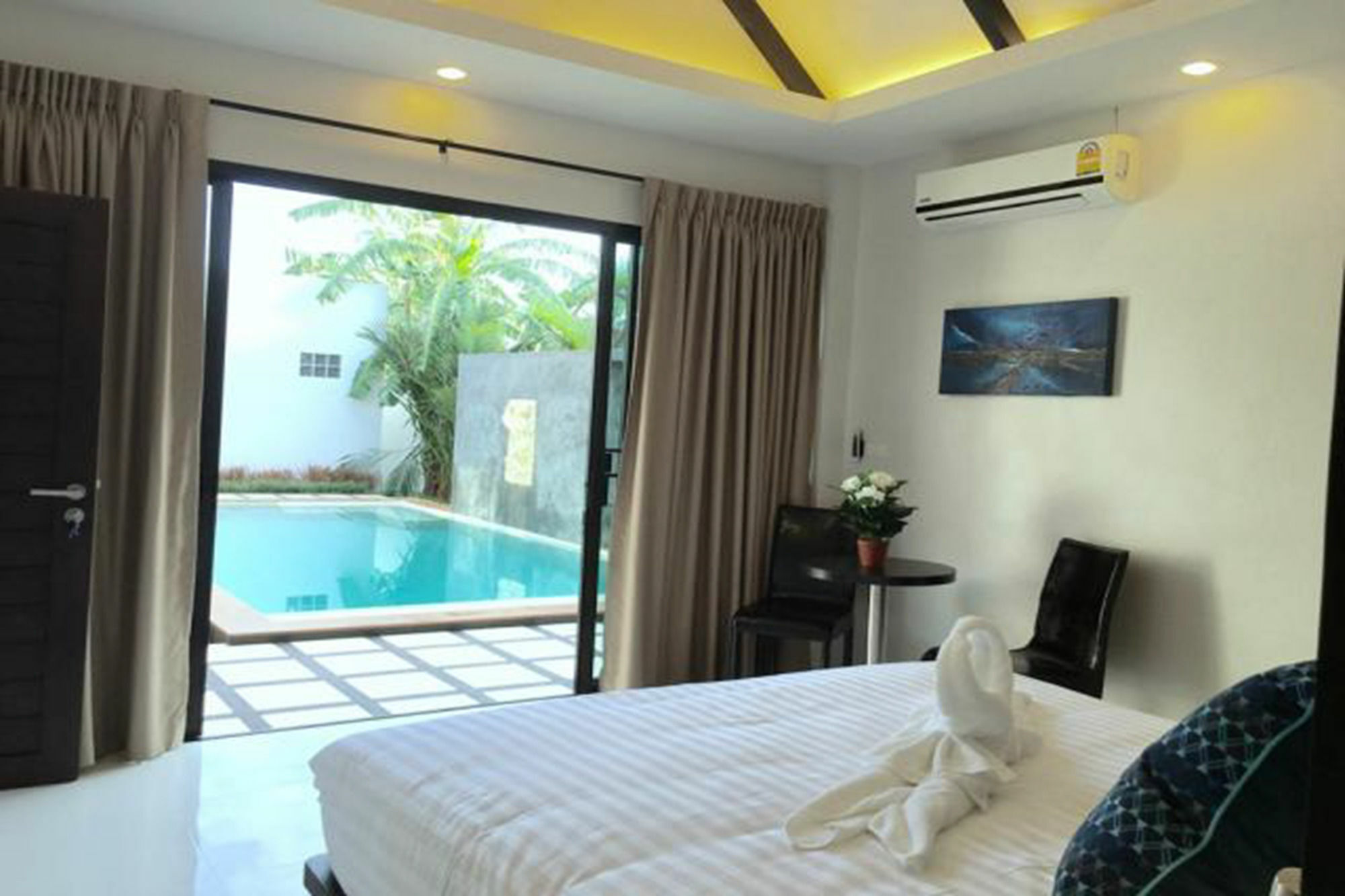 Clos Vougeot Villa By G Estate Rawai Buitenkant foto